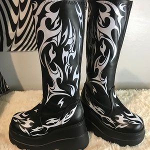Womens platform Goth Boots